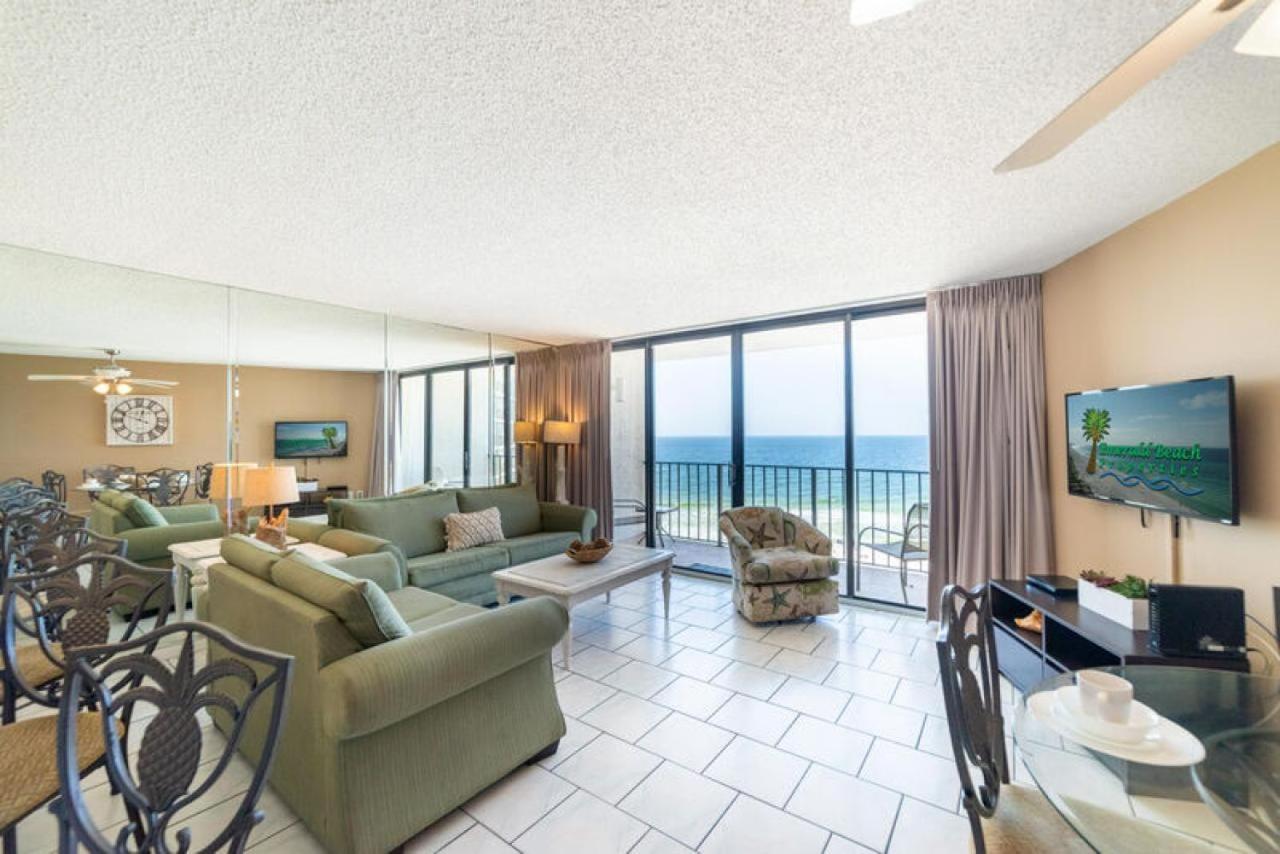 Edgewater 3-705 'the Salty Mermaid' *